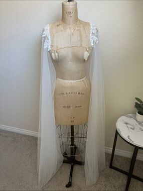 Bridal beaded detachable long tulle sleeves